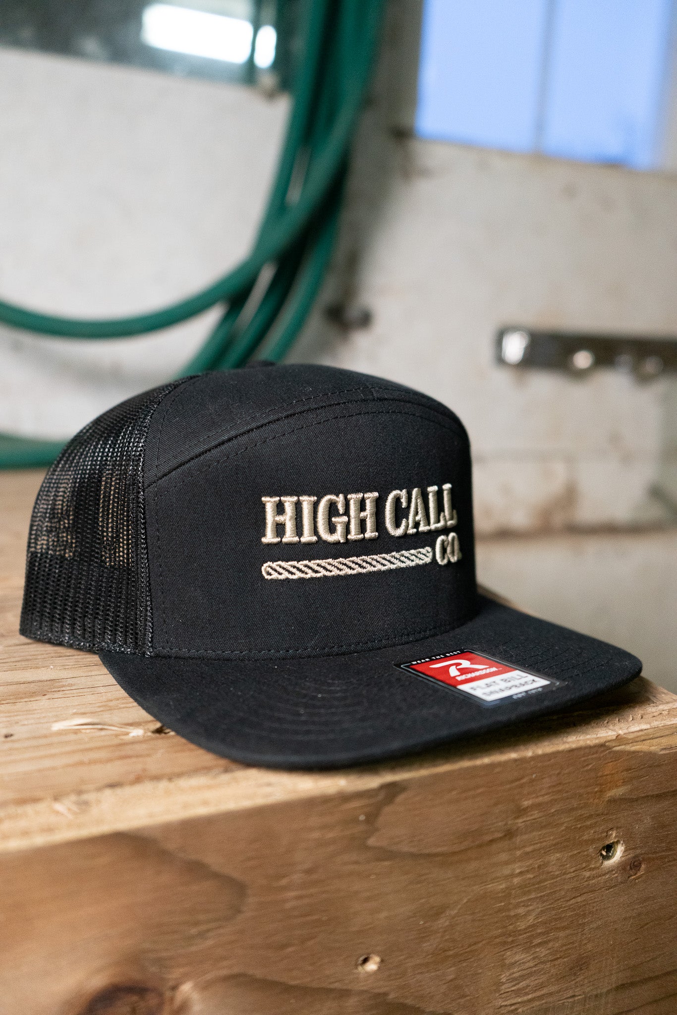 Richardson 7-Panel Hat - Black
