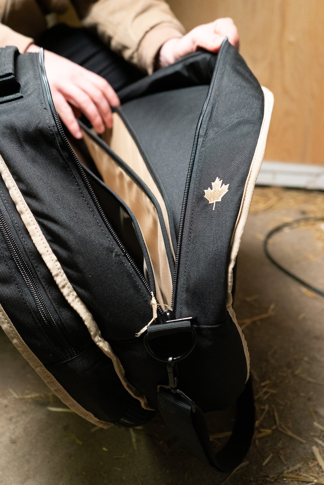 Black Roping Bag